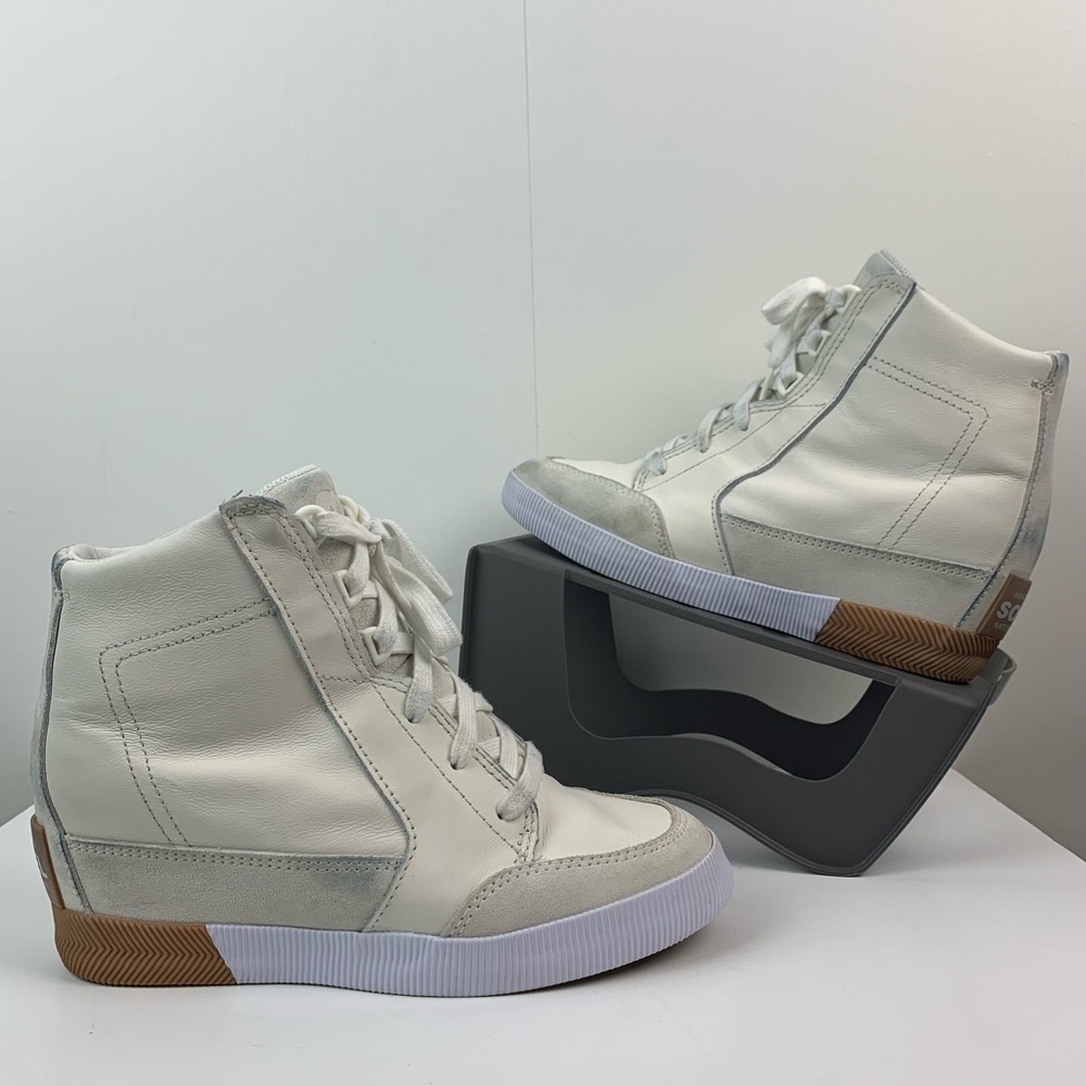 Sorel White and Tan Women's Sneakers